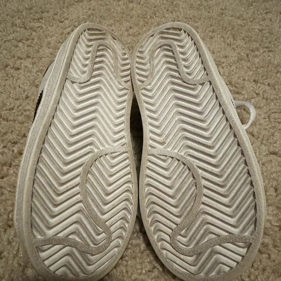 Toddler Adidas - Picture 5 of 9